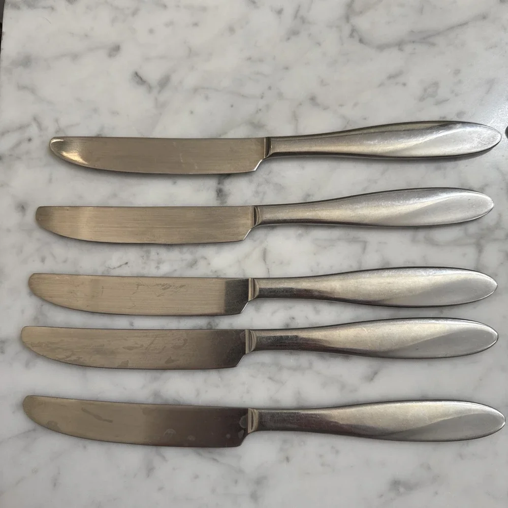 Oneida SIMMER Stainless Glossy Frosted Swirl Dinner Knife 9.5‎ In-5 Knives